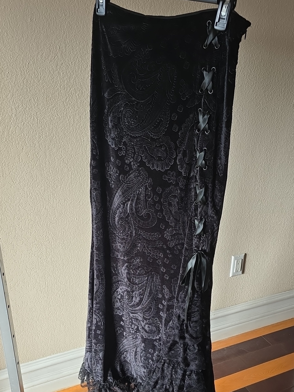Dolls Kill Black Paisley Lace-Up Velvet Maxi Skirt